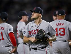 Red Sox take issue with pitching, while Astros seek more runs