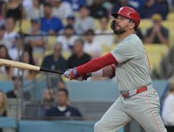 D-backs’ task: Cool Phillies’ sizzling Kyle Schwarber