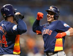 Yainer Diaz’s homer lifts streaking Astros past Rays