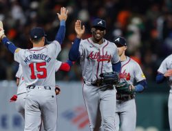 Boosted by former Bay Area players, Braves chase another win over Giants