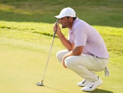 Scottie Scheffler still on top as storms hit Tour Championship
