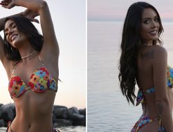 Kaitlyn Kashews Wears Floral Bikini In Lake Michigan