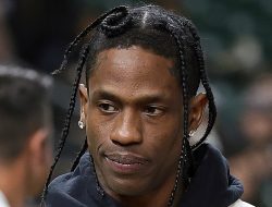 Travis Scott Arrested in Paris After Fighting Bodyguard