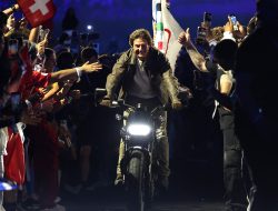 Tom Cruise Ends Olympics Closing Ceremony With Truly Impossible Stunt