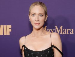 Brittany Snow Details Her Father’s Battle With Alzheimer’s Disease