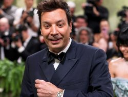 Jimmy Fallon Jokes How His Kids’ Milestone Made for “Traumatic” Summer
