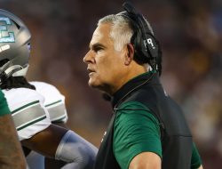 Eastern Michigan coach returns home to face No. 25 Washington