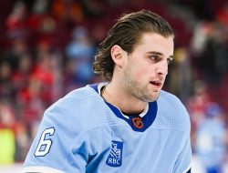 Veteran D Chris Wideman announces retirement