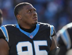 Report: Panthers DL Derrick Brown (knee) could be out for season