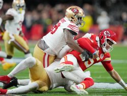 49ers DT Javon Hargrave (triceps) could miss rest of season