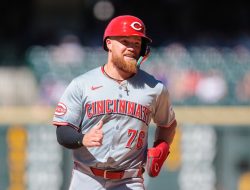 Blake Dunn looks to give Reds a spark vs. Pirates