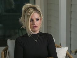 Kelly Osbourne Talks About Scoring Drugs from Doctors in TMZ Matthew Perry Documentary