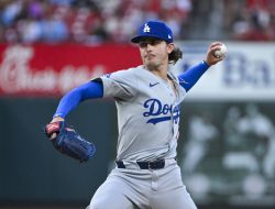 Dodgers add LHP Justin Wrobleski after Clayton Kershaw IL move