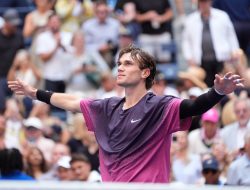 Jack Draper, Jannik Sinner move into U.S. Open semis