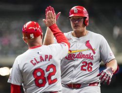 After battling through tough stretch, Cards take on Mariners