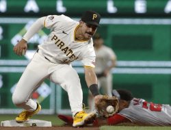 Pirates look to make it two in a row against Nats