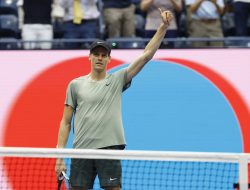 Jannik Sinner sweeps Jack Draper to reach first U.S. Open final