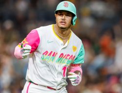 Padres’ Manny Machado aims to make history in clash vs. Giants