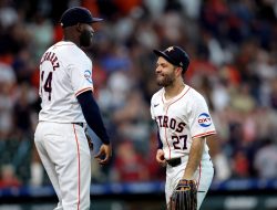 Astros’ Jose Altuve, Yordan Alvarez aim to stay hot vs. D-backs