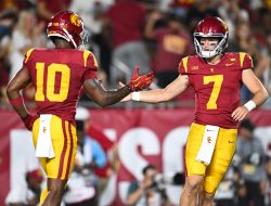 No. 13 Southern California crushes Utah St., 48-0