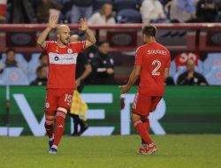Pair of first-half goals all DC United need to top slumping Fire