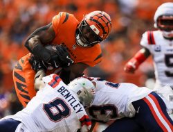 Reports: Patriots LB Ja’Whaun Bentley (pec) out for season