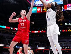 Caitlin Clark, Aliyah Boston help Fever hold off Dream in OT