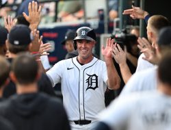 Six-run first inning propels Tigers past Rockies