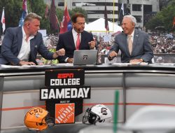 DirecTV, Disney reach agreement, returning ESPN to subscribers