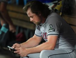D-backs look to continue ascent in clash vs. Brewers