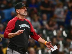 After 8-run collapse, Diamondbacks look to rebound vs. Giants