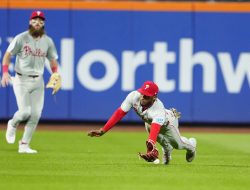 Phillies get another shot at clinching division vs. Cubs