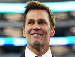 Tom Brady’s Second Week In Broadcast Booth Goes Off Without A Hitch