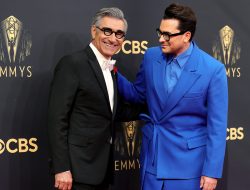 Who Are Eugene and Dan Levy? Meet the 2024 Emmys Hosts – Hollywood Life
