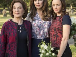 Gilmore Girls’ Kelly Bishop Reacts to Criticism of Rory’s Trajectory