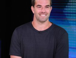 Fyre Festival II Will Include “Super Expensive” Cheese Sandwiches