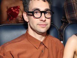 Jack Antonoff Addresses Using Earplugs During Katy Perry’s Performance