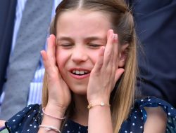 Princess Charlotte Has Best Reaction to Parents William & Kate’s PDA