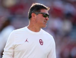 Reports: Oklahoma fires OC Seth Littrell following 4-3 start