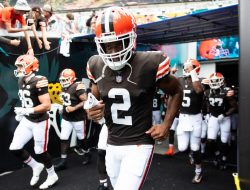 Bills acquire WR Amari Cooper from Browns
