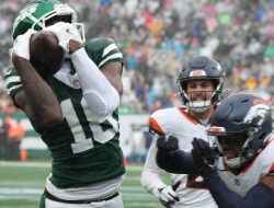 Jets WR Mike Williams (personal reasons) misses second practice