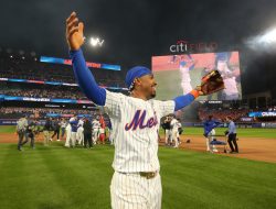 MLB roundup: Mets eliminate Phils, advance to NLCS