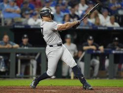 Giancarlo Stanton’s homer gives Yankees 2-1 edge on Royals
