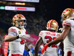 Brock Purdy fires 3 TD passes as 49ers dump Seahawks