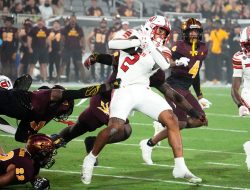 Cam Skattebo (2 TDs) helps Arizona State upset No. 16 Utah