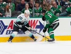 Casey DeSmith shines as Stars blank Kraken
