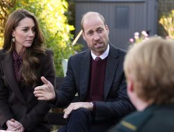 Kate Middleton Visits Site of Taylor Swift-Themed Dance Class Stabbing
