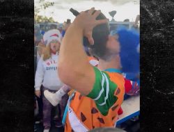 Jason Kelce Does Bowling Ball Shot At Bills Tailgate