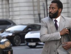 Christopher Nolan “flirted” with the James Bond franchise at some point, but do we really want him to make one of those?