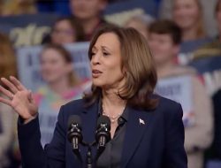 Kamala Harris Flames Hecklers, Tells Them to Go to ‘Smaller’ Trump Rally